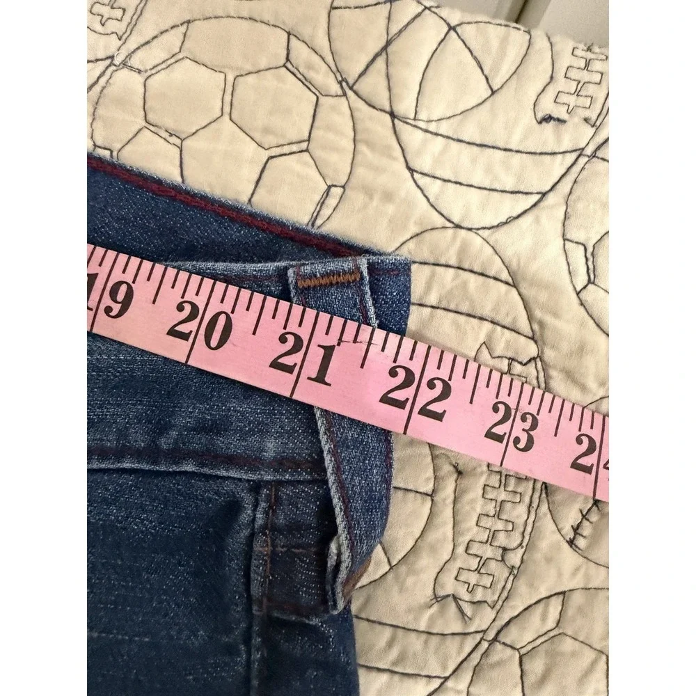 True Religion Mens Blue Jeans Tag Size 42 Distressed Pocket Flaps World Tour